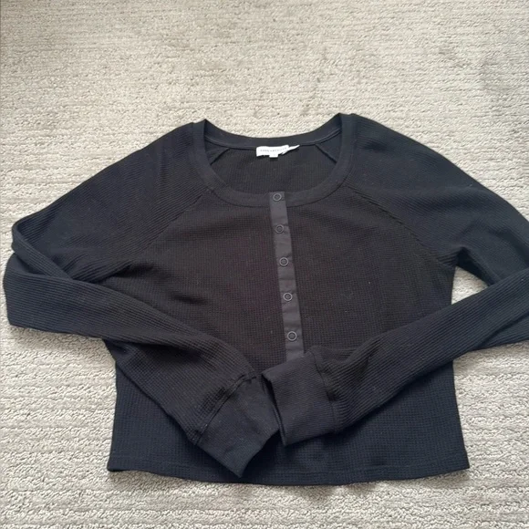 GA Thermal Raglan Cropped Tee - Picture 2 of 3